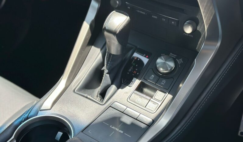 
								Lexus NX300~F-SPORTS full									