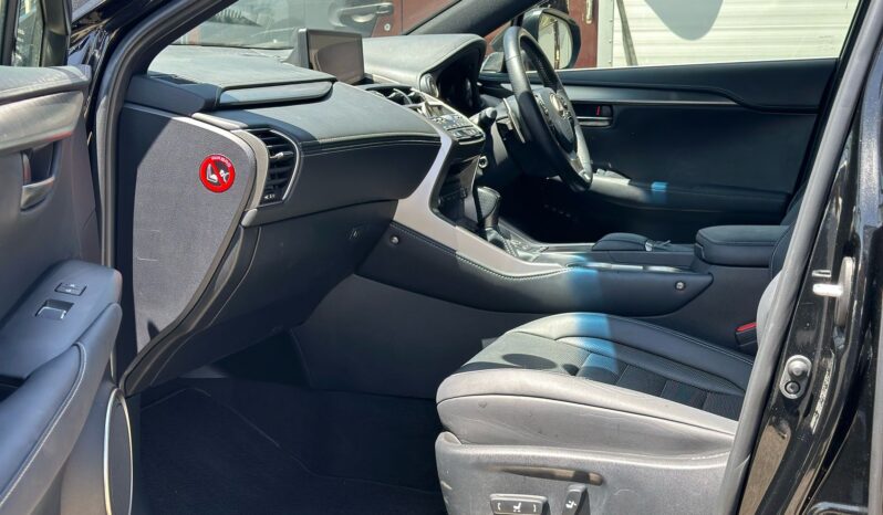 
								Lexus NX300~F-SPORTS full									