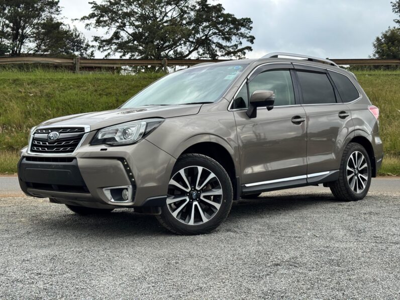 
								Subaru Forester XT full									
