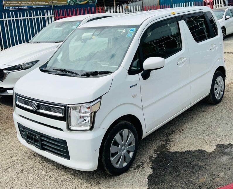 
								Suzuki Wagon R full									