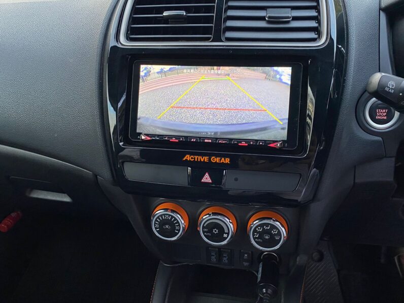 
								Mitsubishi RVR full									