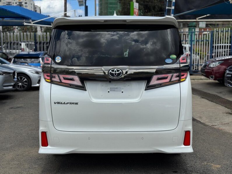 
								Toyota Vellfire full									