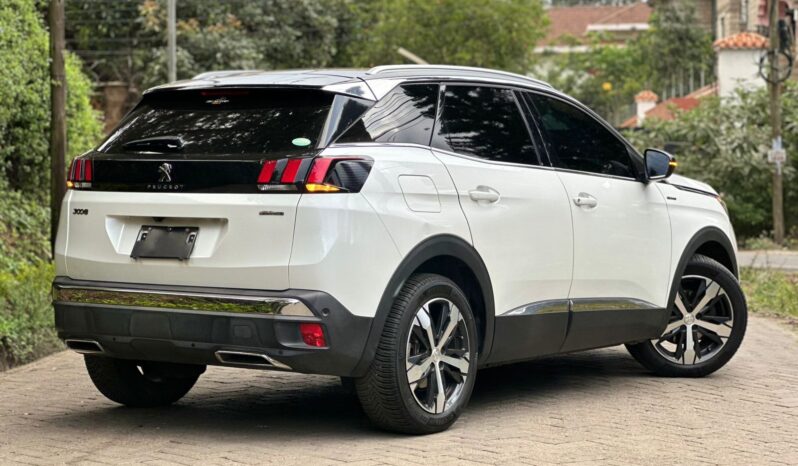 
								Peugeot 3008 full									