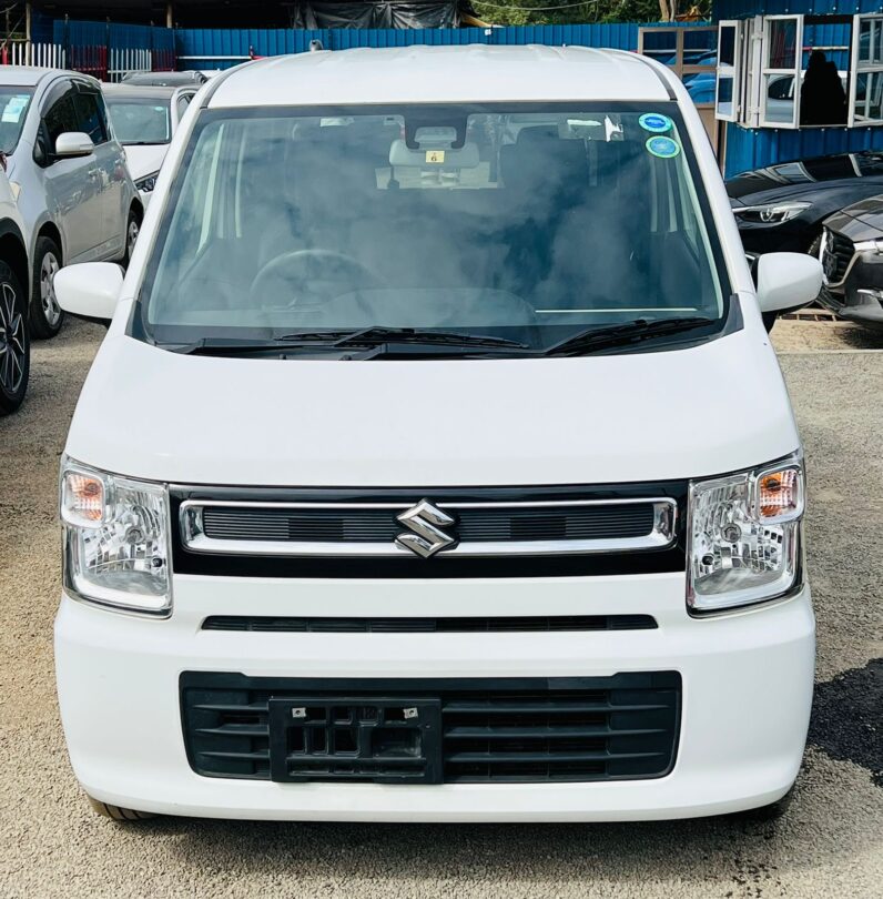 
								Suzuki Wagon R full									