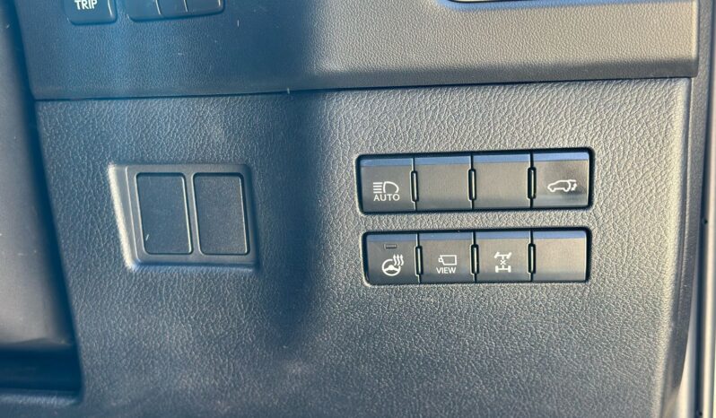 
								Lexus NX300~F-SPORTS full									