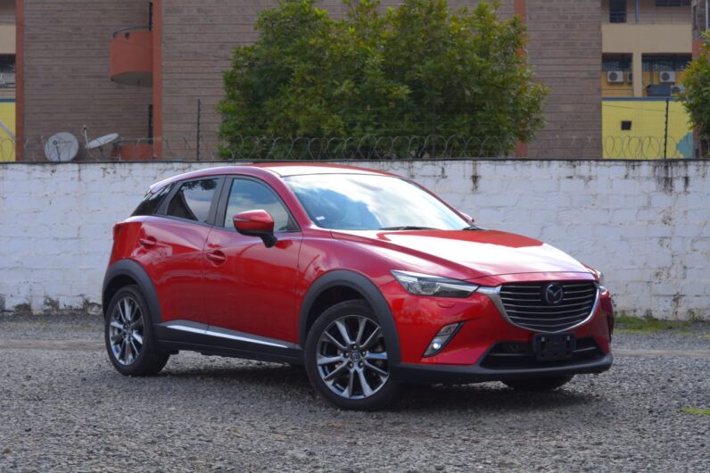 
								Mazda CX3 full									