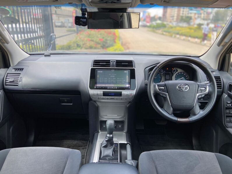 
								Toyota Landcruiser Prado TX full									