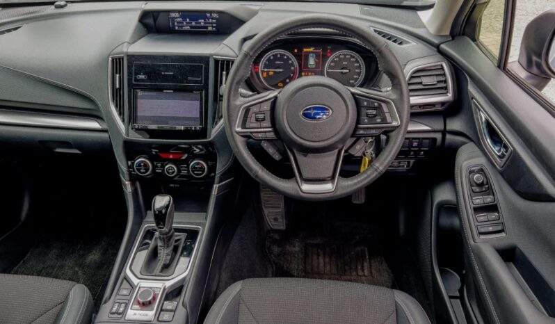 
								Subaru Forester full									