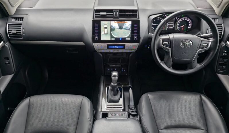 
								Land Cruiser Prado TXL full									