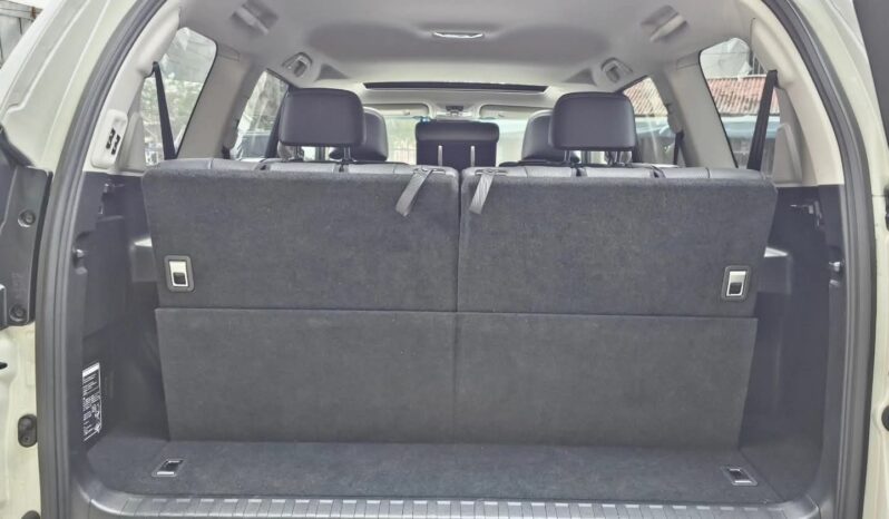 
								Land Cruiser Prado TXL full									