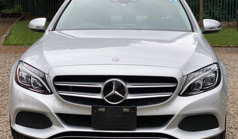 
								Mercedes C200 full									