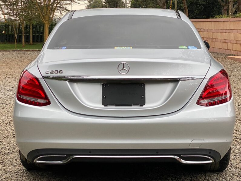 
								Mercedes C200 full									