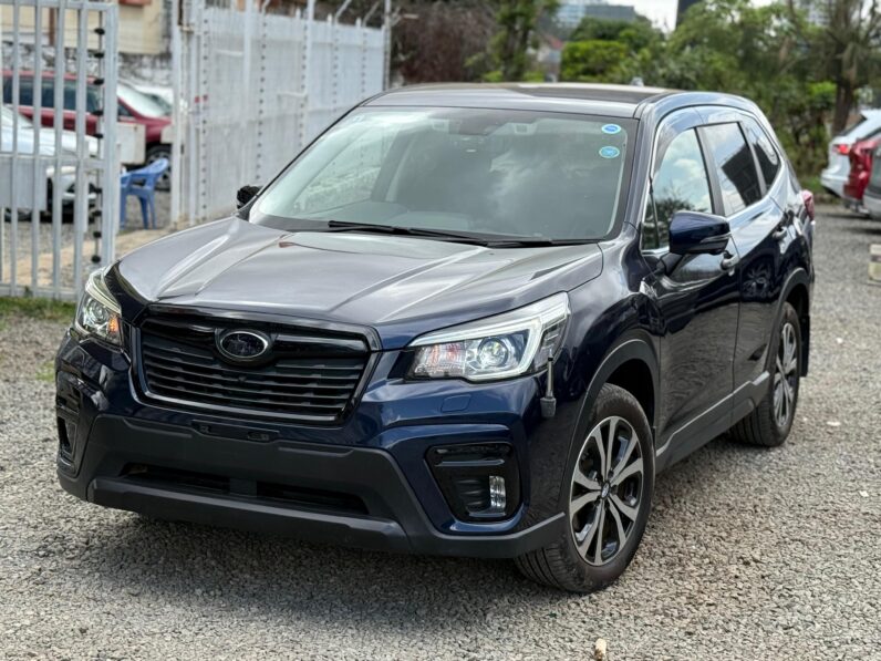 
								Subaru Forester full									