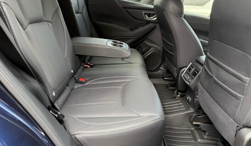 
								Subaru Forester full									