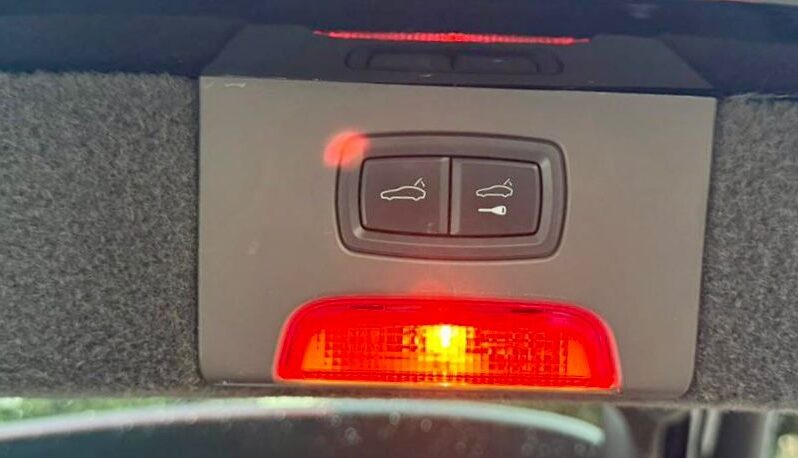 
								Porsche Cayenne full									