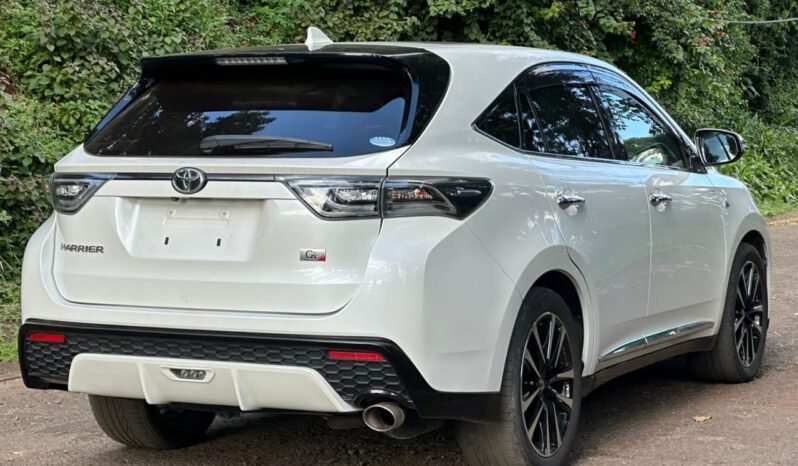 
								Toyota Harrier Gs full									