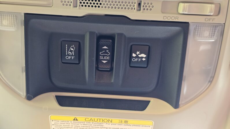 
								Subaru Forester full									