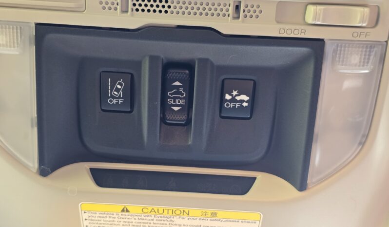 
								Subaru Forester full									