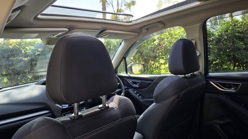 
								Subaru Forester full									