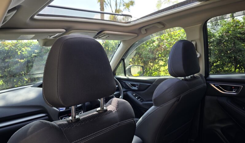 
								Subaru Forester full									