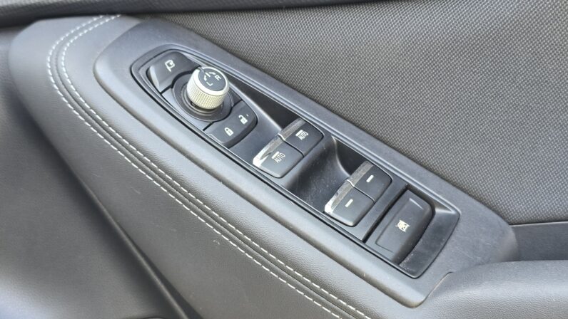 
								Subaru Forester full									