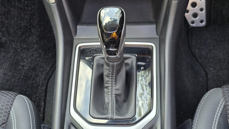 
								Subaru Forester full									