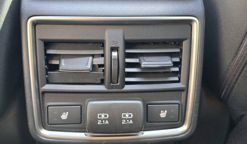 
								Subaru Forester full									