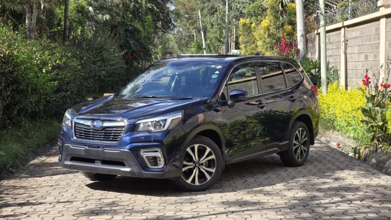 
								Subaru Forester full									