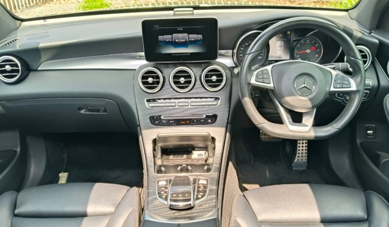 
								Mercedes Benz GLC250 coupe full									