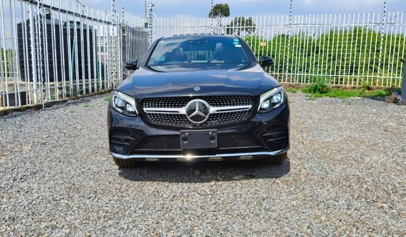 
								Mercedes Benz GLC250 coupe full									