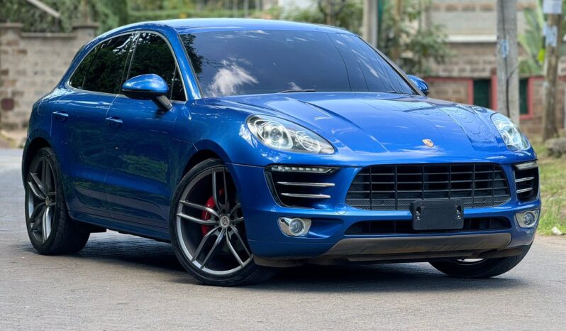 
								Porche Macan S full									