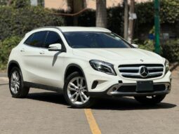 Mercedes Benz GLA 250
