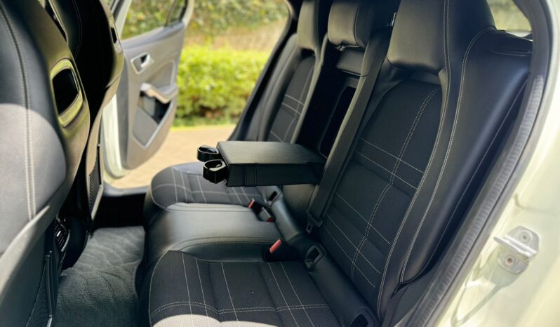 
								Mercedes Benz GLA 250 full									