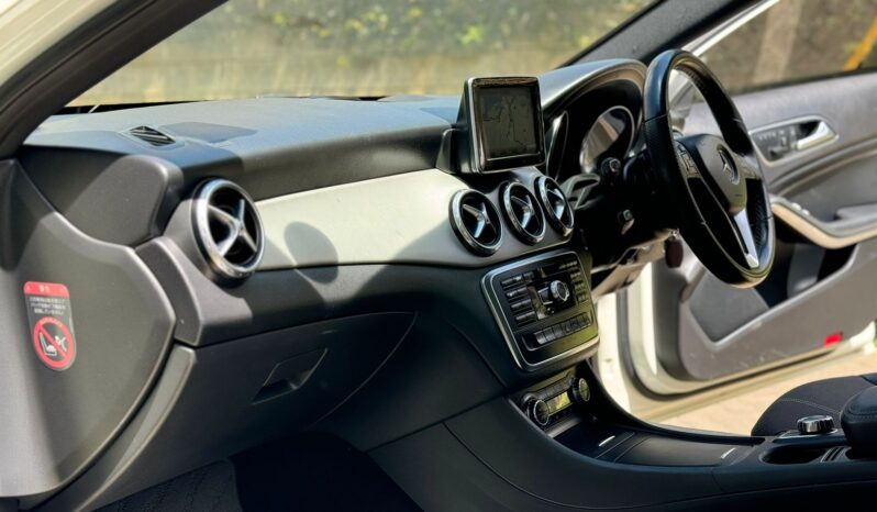 
								Mercedes Benz GLA 250 full									