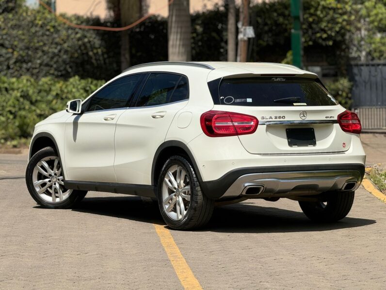 
								Mercedes Benz GLA 250 full									