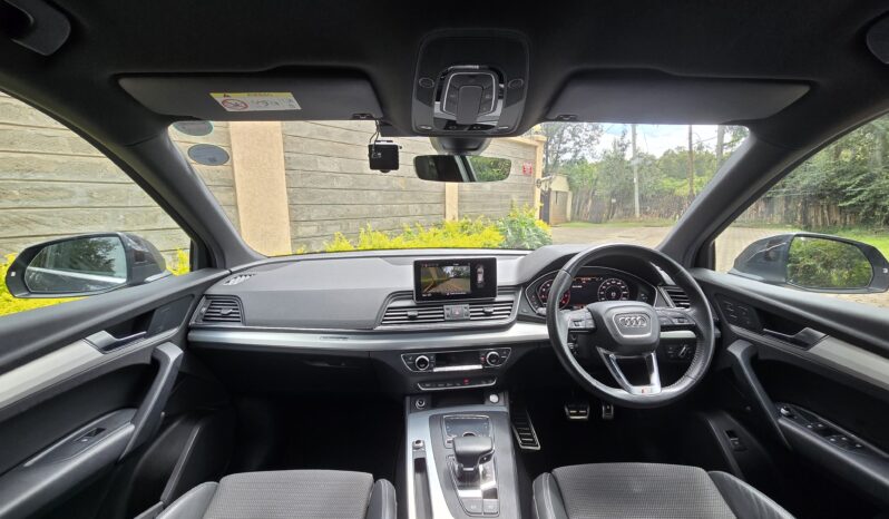 
								Audi Q5 full									