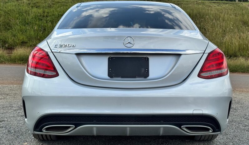 
								Mercedes-Benz C220d full									