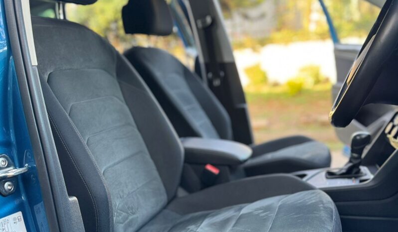 
								Volkswagen Tiguan full									