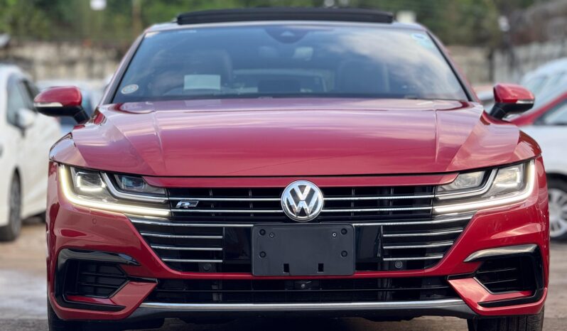 
								Voxwagen Arteon full									