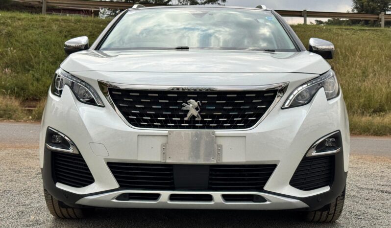 
								Peugeot 3008 full									