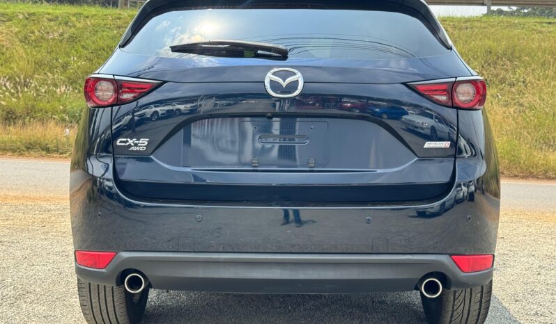 
								Mazda CX-5 full									