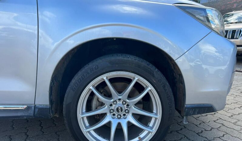 
								Subaru Forester XT full									