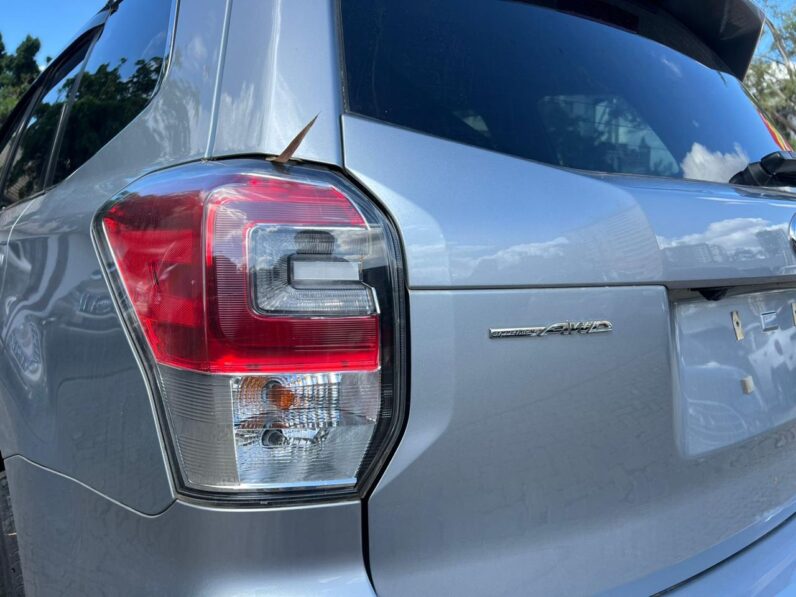 
								Subaru Forester XT full									