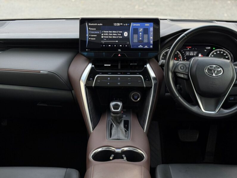 
								Toyota Harrier Z full									