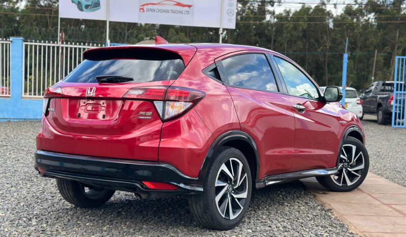 
								Honda vezel Rs full									