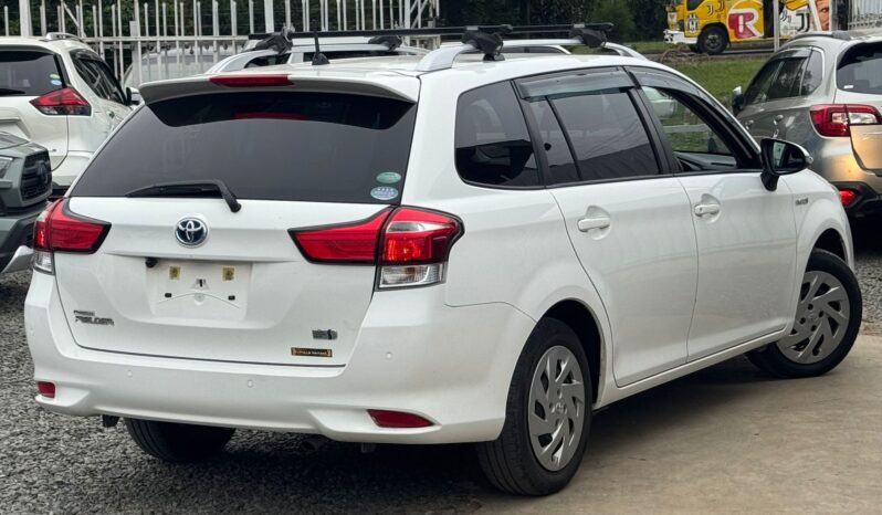 
								Toyota Fielder. full									