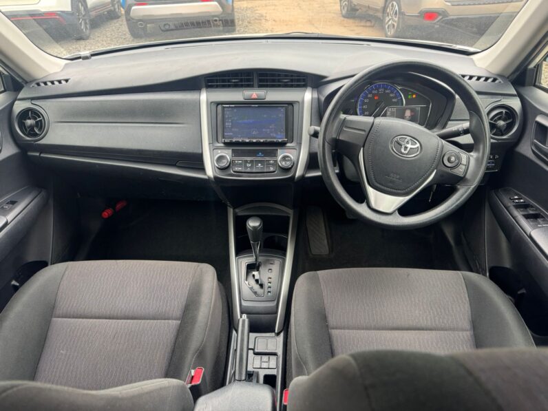 
								Toyota Fielder. full									