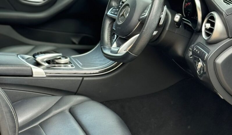 
								Mercedes Benz C200 full									