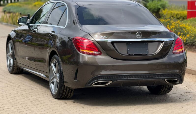 
								Mercedes Benz C200 full									