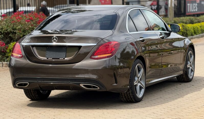 
								Mercedes Benz C200 full									